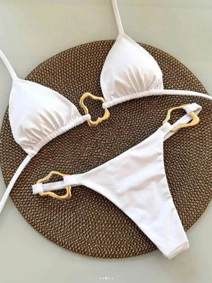 Red Solid Color Strap Buckle Accent Bikini Swimsuit For Women Beach Summer